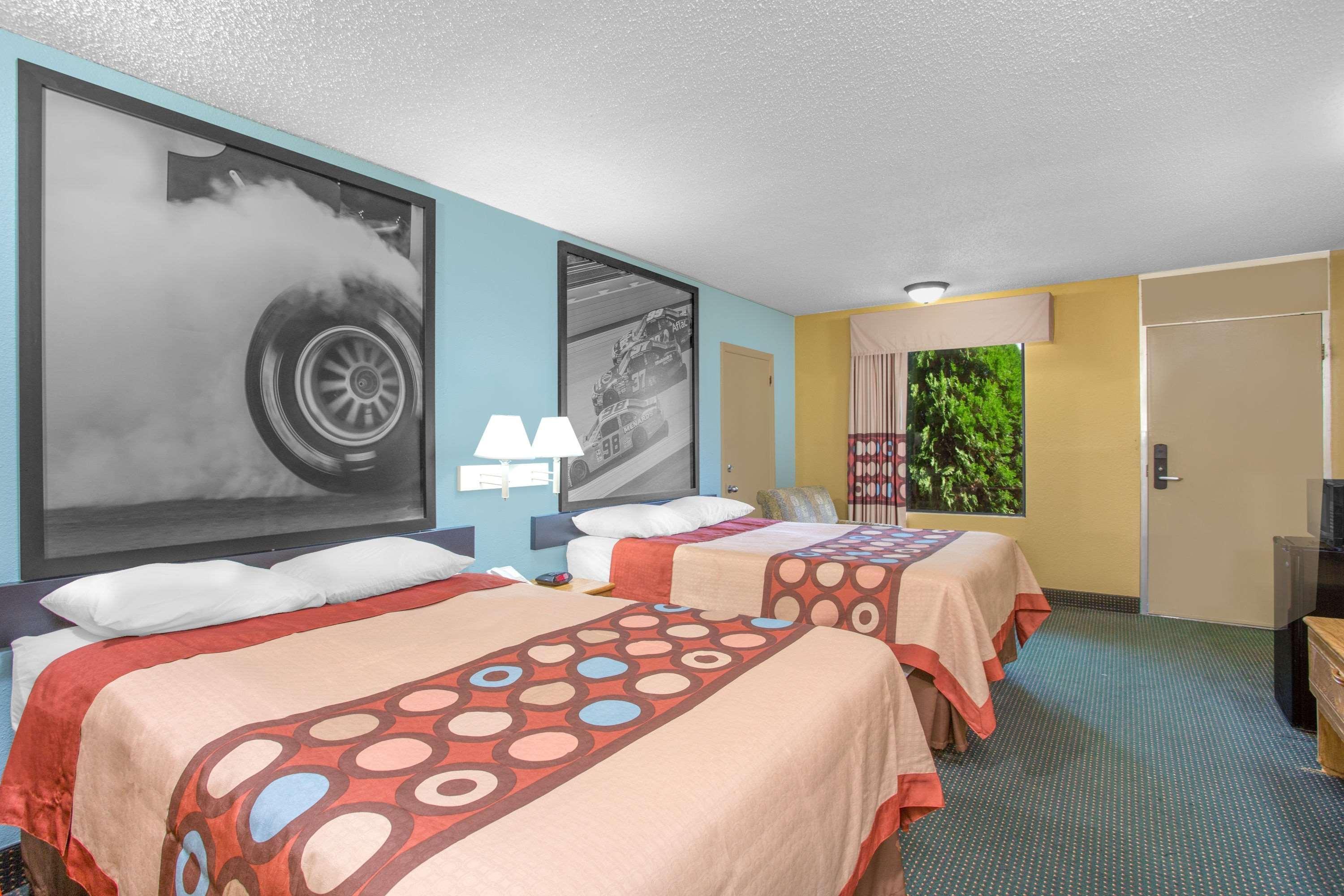 Motel Super 8 By Wyndham Dunn Exterior foto